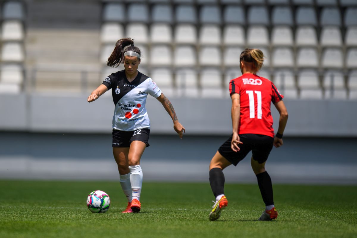 Faza controversată în finala Cupei României la fotbal feminin » Proteste după un gol anulat