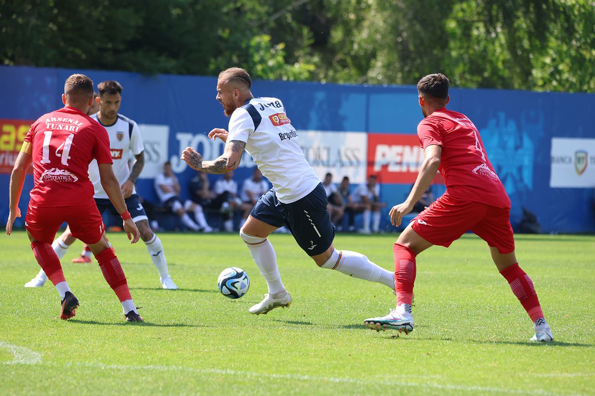 Amical România - CS Tunari