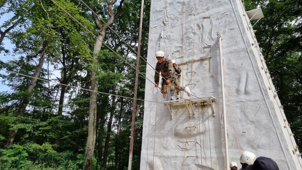 FOTO Lamine Ghezali, imagini din carieră
