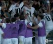 FOTO Fani au căzut cu tribuna la Real Madrid B - Barcelona B