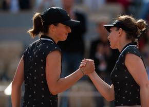 Iga Swiatek nu uită de înfrângerea suferită în fața Simonei Halep la Roland Garros: „A fost dureros. Juca probabil cel mai bun tenis al ei”