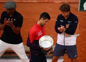 Novak Djokovic, mesaj-manifest pe podiumul de la Roland Garros: „Nu renunțați la visul vostru!” + a glumit cu Ruud: „Să îi bați pe toți, mai puțin pe mine!”