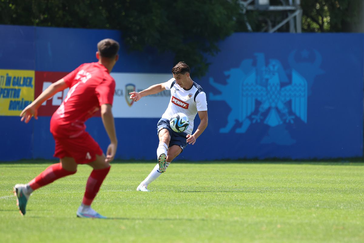 Amical România - CS Tunari