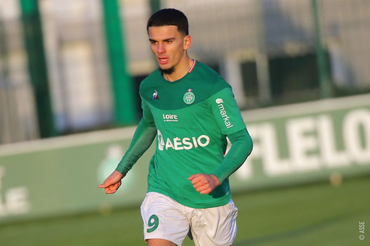 FOTO Lamine Ghezali, imagini din carieră