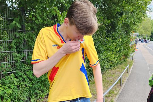 Cristi, fanul naționalei care a plecat de la facultate pentru a-i vedea pe „tricolori”