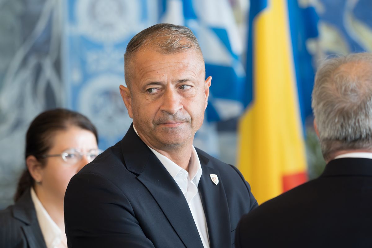 Recepție specială pentru delegația României în Wurzburg » Răzvan Burleanu: „Asta poate fi cea mai bună generație din ultimii 20 de ani” + A vorbit și despre politică și alegeri