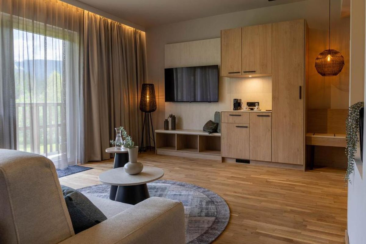 Lotul lui U Cluj așteptat la reunire + Locul de basm unde are loc cantonamentul