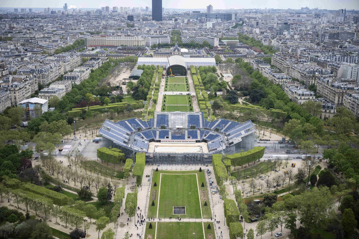 „Eiffel Tower Stadium”, arena de 13.000 de locuri amenajată lângă Champ de Mars » Va fi una dintre atracțiile de la Jocurile Olimpice