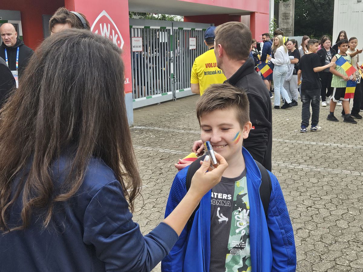 „N-am mai întâlnit așa ceva” » Detaliul care l-a copleșit pe Nicușor Bancu în Wurzburg: „Ceva unic pentru mine”