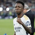 Vinicius Junior (23 de ani), aripa stângă de la Real Madrid, a reacționat pe rețelele de socializare, după ce 3 fani ai Valenciei care l-au atacat rasial au fost condamnați la închisoare.