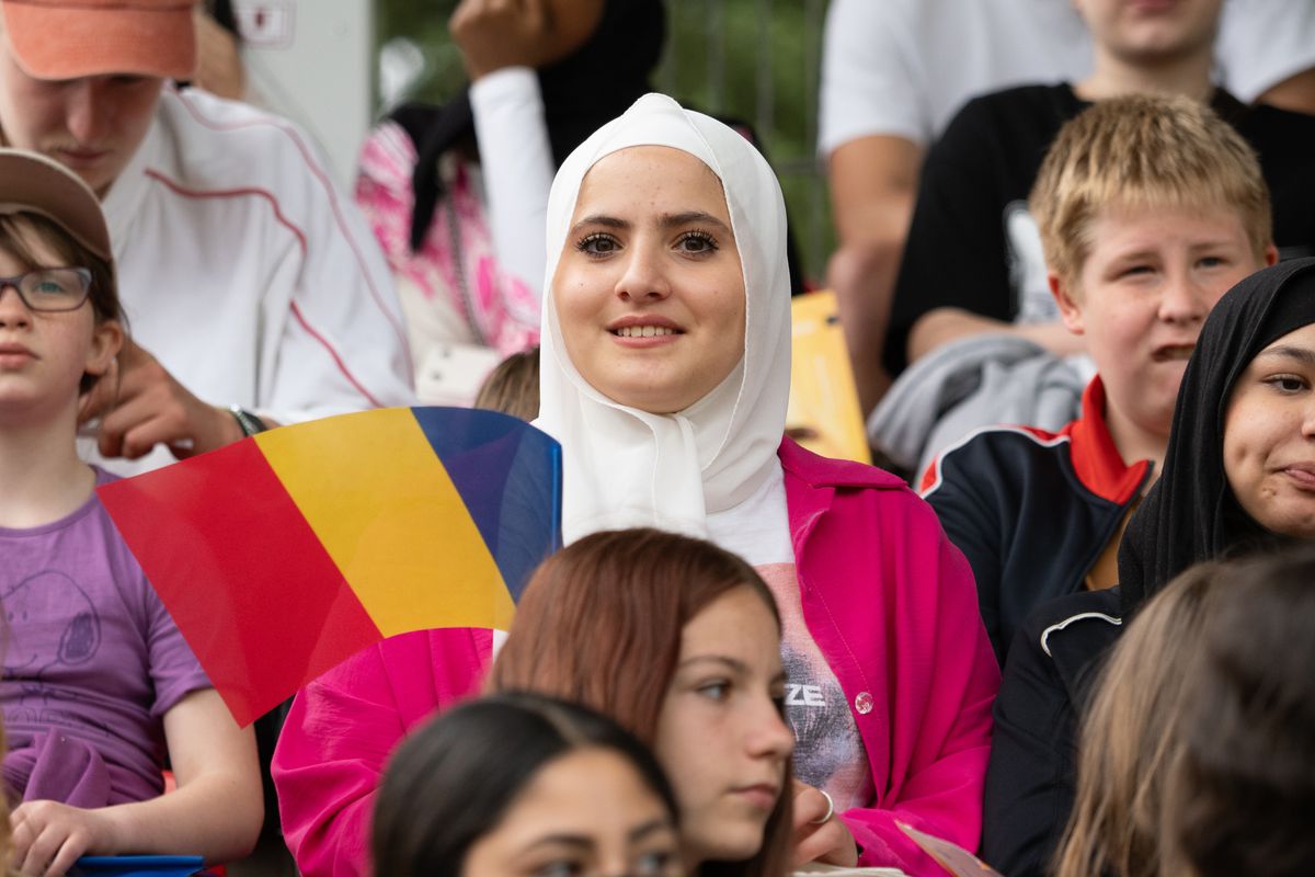 Copii la antrenamentul României