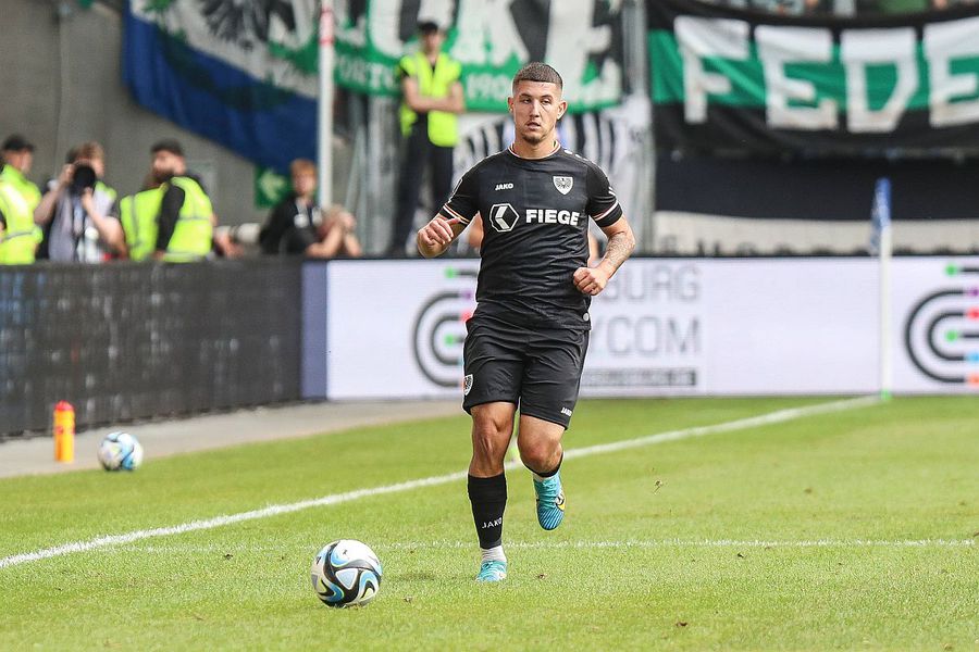 Deturnat! Mititelu i-a „suflat” jucătorul lui Dinamo » FCU Craiova a anunțat transferul