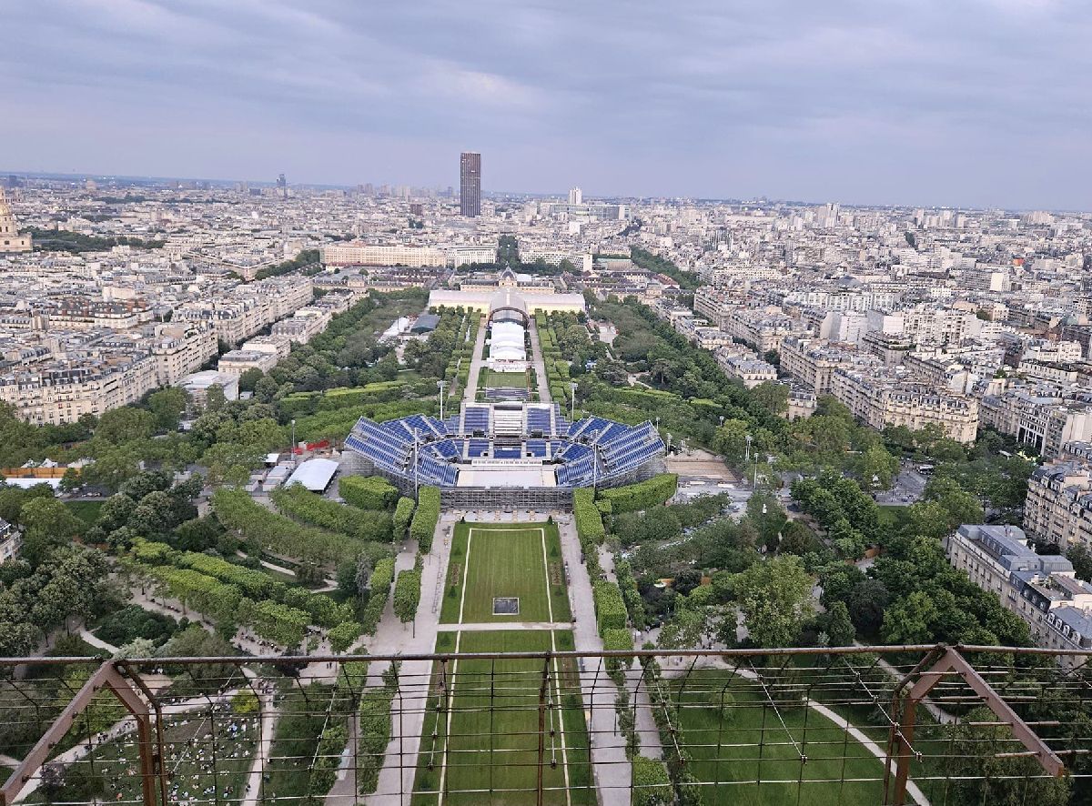 „Eiffel Tower Stadium”, arena de 13.000 de locuri amenajată lângă Champ de Mars » Va fi una dintre atracțiile de la Jocurile Olimpice