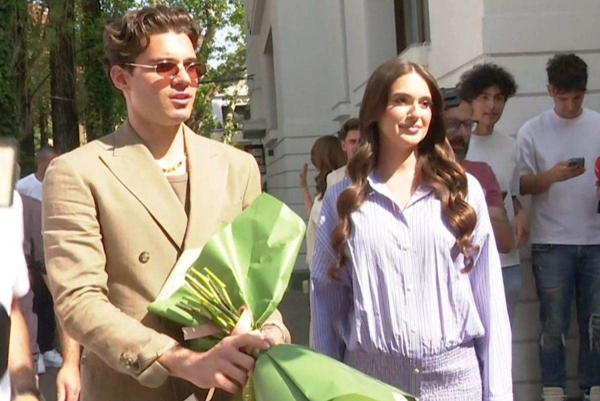 Prima apariție publică a lui Ianis Hagi împreună cu soția însărcinată