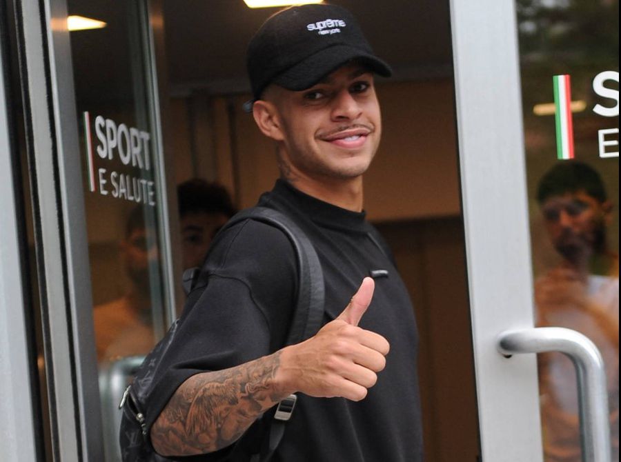 Extrema braziliană Luis Henrique, la vizita medicală făcută la Milano / Foto: Imago Cine este noul asistent al lui Cristi Chivu » Schimbările anunțate de Inter pentru debutul antrenorului român