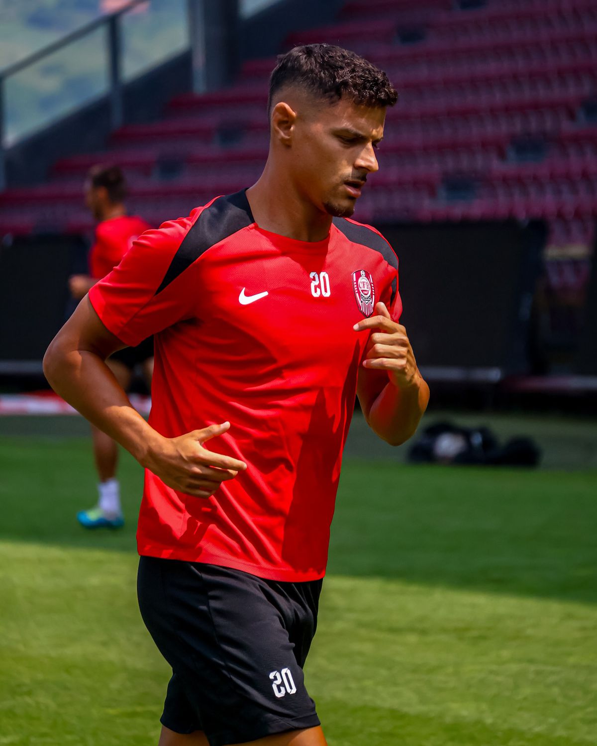 Dan Petrescu își poate pierde un titular de la CFR Cluj » Acesta se poate transfera în Germania + I se caută deja înlocuitor