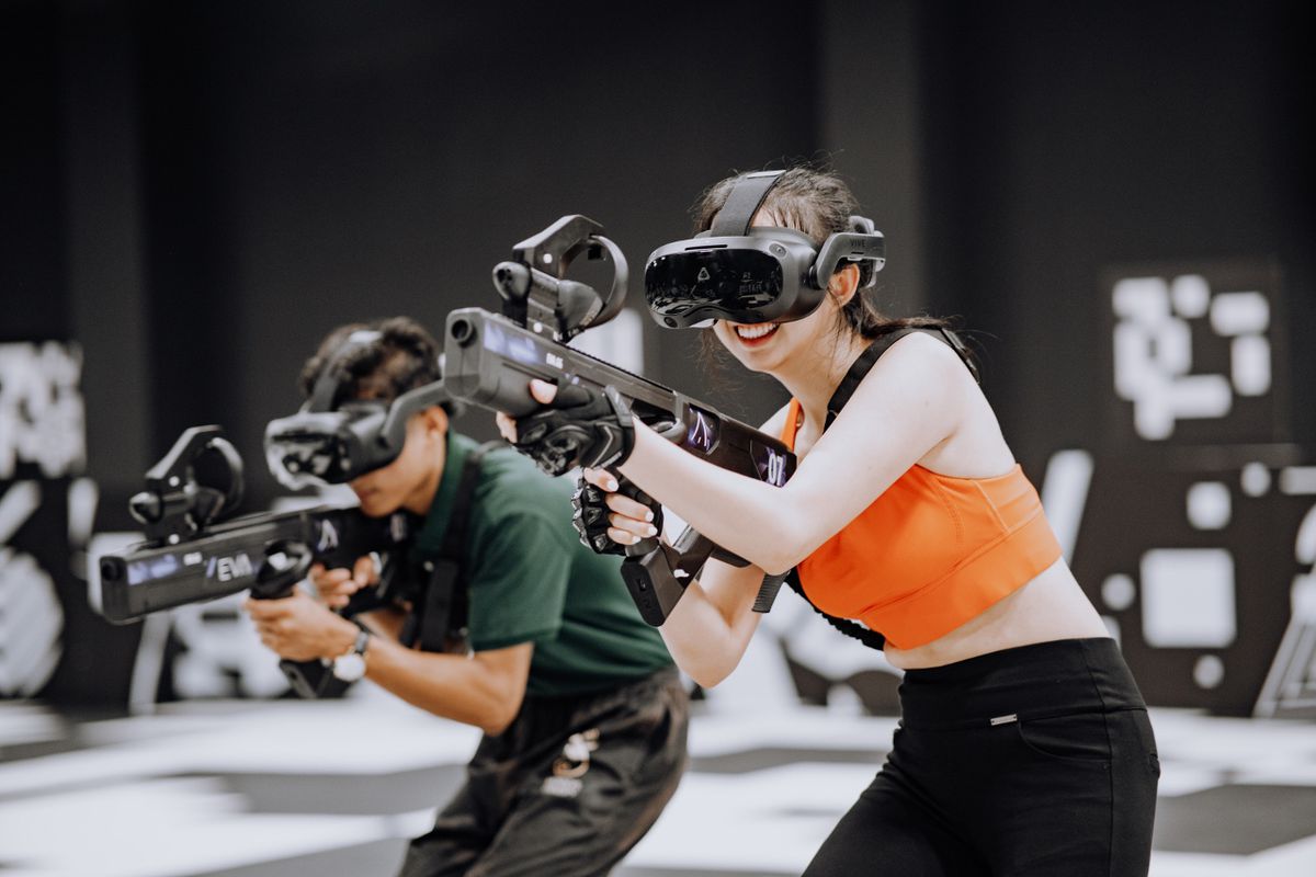 Prima arenă de esports în realitate virtuală se inaugurează în București