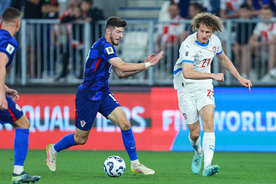 Petar Sucic a fost titular în victoria naționalei Croației (5-1) împotriva Cehiei din preliminariile CM 2026 / Foto: Imago Cine este noul asistent al lui Cristi Chivu » Schimbările anunțate de Inter pentru debutul antrenorului român