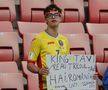 „Aleg să merg oriunde în lume cu tine!” » Atmosferă ca la Clinceni la Italia U21 - România U21 + banner cu „Eroul de la Bratislava”