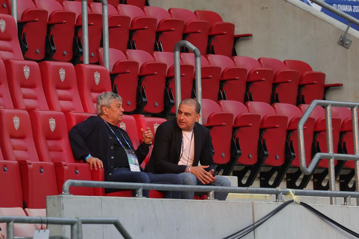 Oficialii FRF, în frunte cu Răzvan Burleanu, la Italia U21 - România U21 // foto: Ionuț Iordache (GSP)