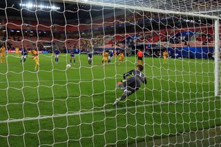 De ce bate Louis Munteanu penalty-urile?! » A fost CALAMITATE în acest sezon