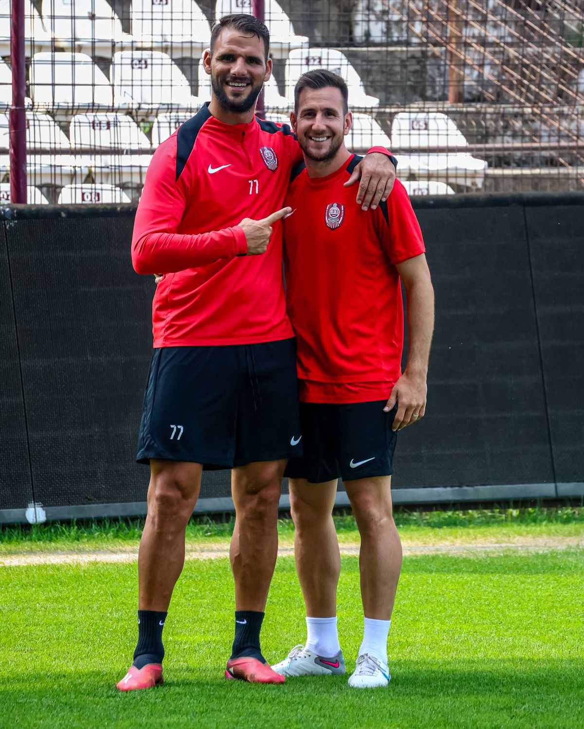 Dan Petrescu își poate pierde un titular de la CFR Cluj » Acesta se poate transfera în Germania + I se caută deja înlocuitor