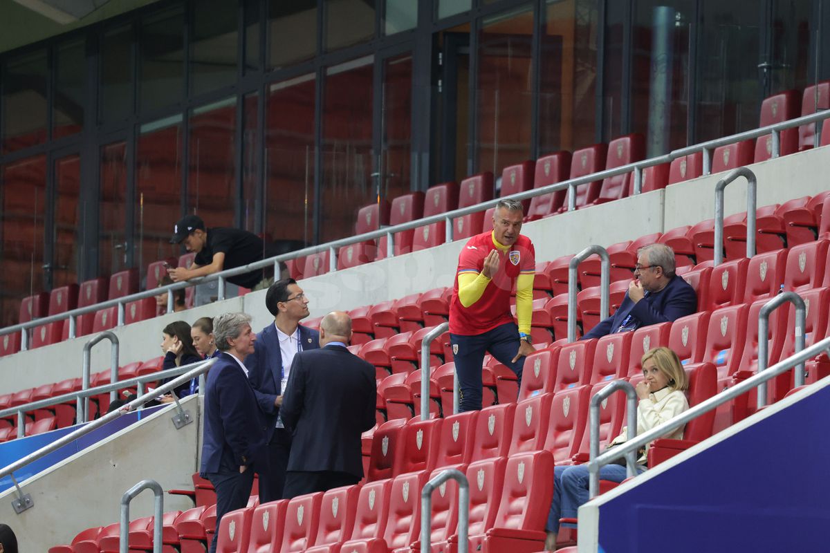 Louis Munteanu a ratat un penalty în Italia U21 - România U21