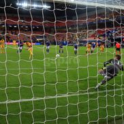 Louis Munteanu, penalty ratat în Italia U21 - România U21 // foto: Ionuț Iordache (GSP)