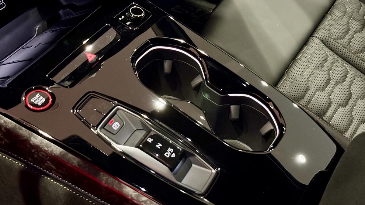 Vor să dea lovitura cu noul Audi RS 5 » Avem primele imagini cu modelul ajuns în secret în România!