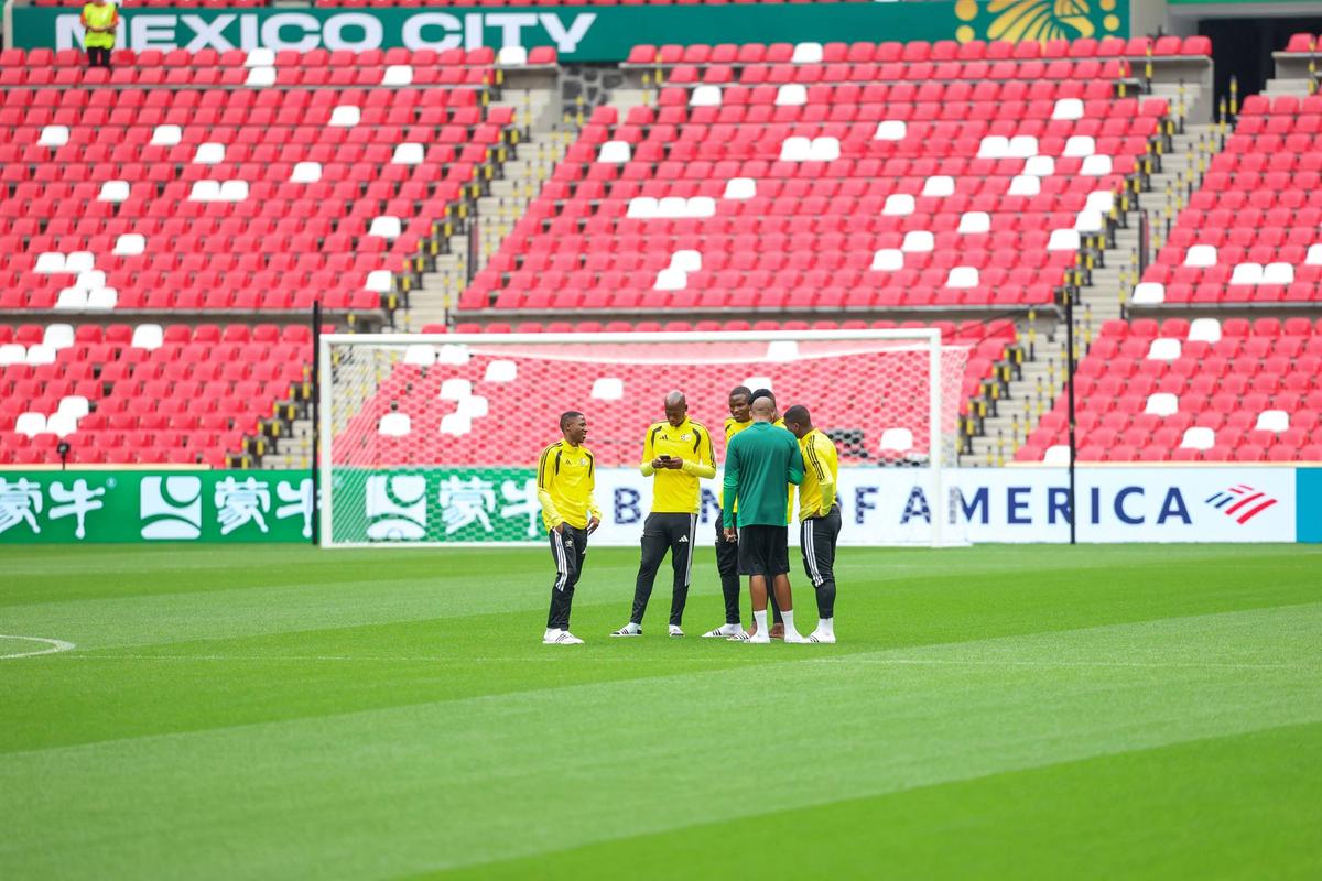 Mexic – Africa de Sud » Așteptarea a luat sfârșit: începe cel mai mare Campionat Mondial din istorie! Reporterii GSP transmit din Ciudad de Mexico