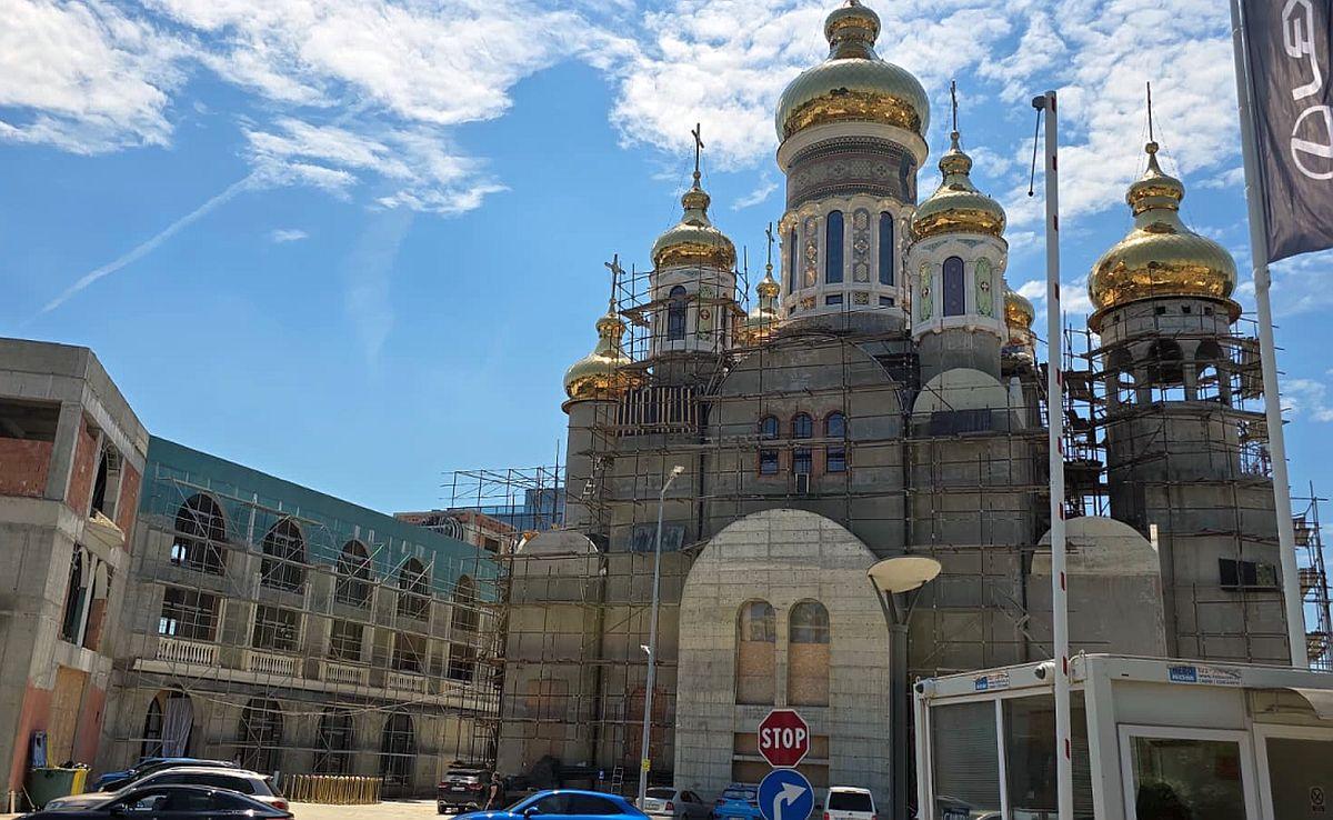 Biserica din Pipera construită de Gigi Becali