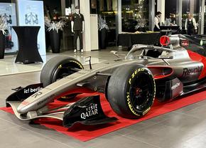 Monopostul Audi R26 de Formula 1 a fost adus la București » Unde poate fi văzută mașina constructorului german