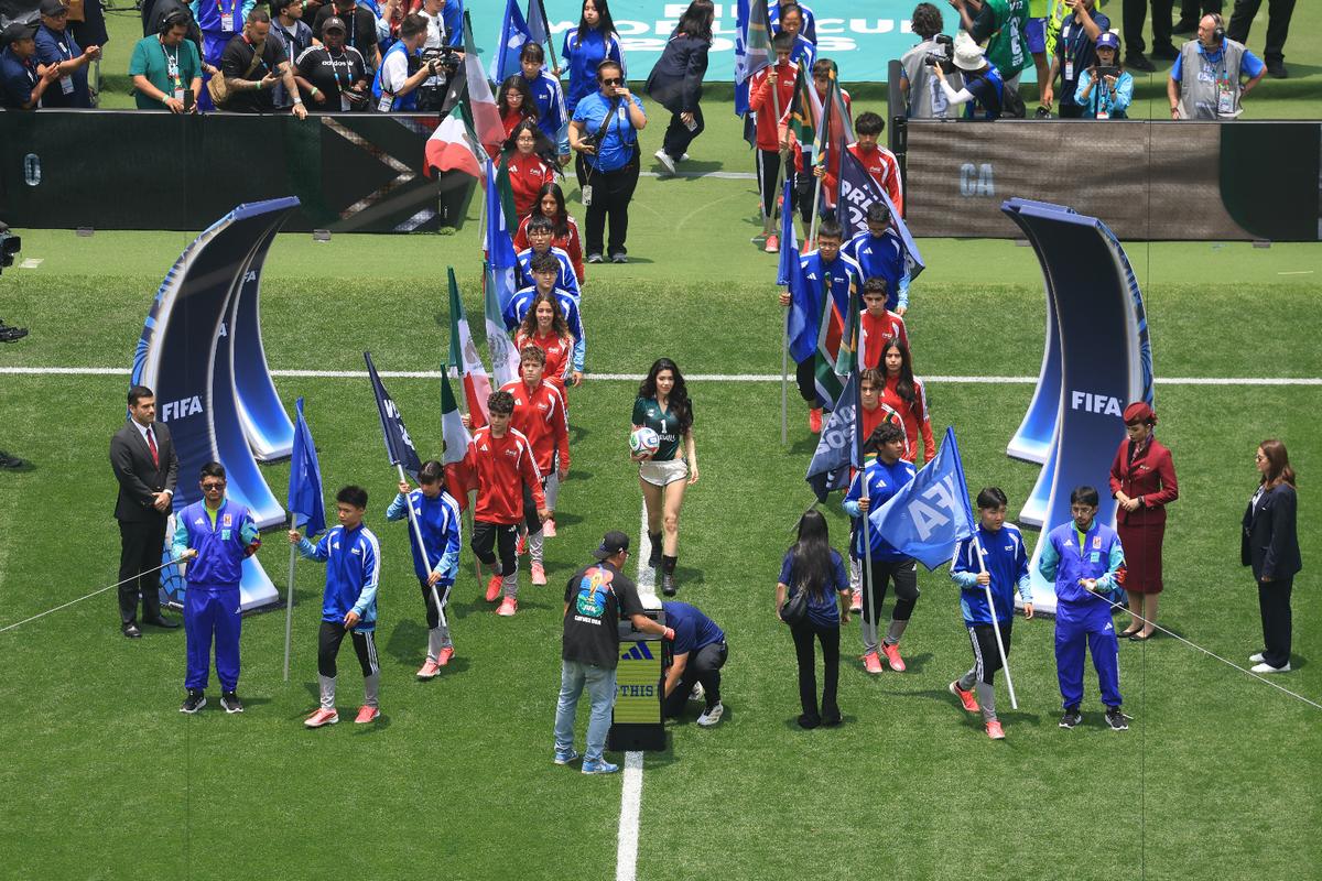 „Ceremonia 360 de grade” aplicată în premieră la Mexic - Africa de Sud » Ideea lui Del Piero schimbă Mondialul