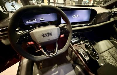 Vor să dea lovitura cu noul Audi RS 5 » Avem primele imagini cu modelul ajuns în secret în România!