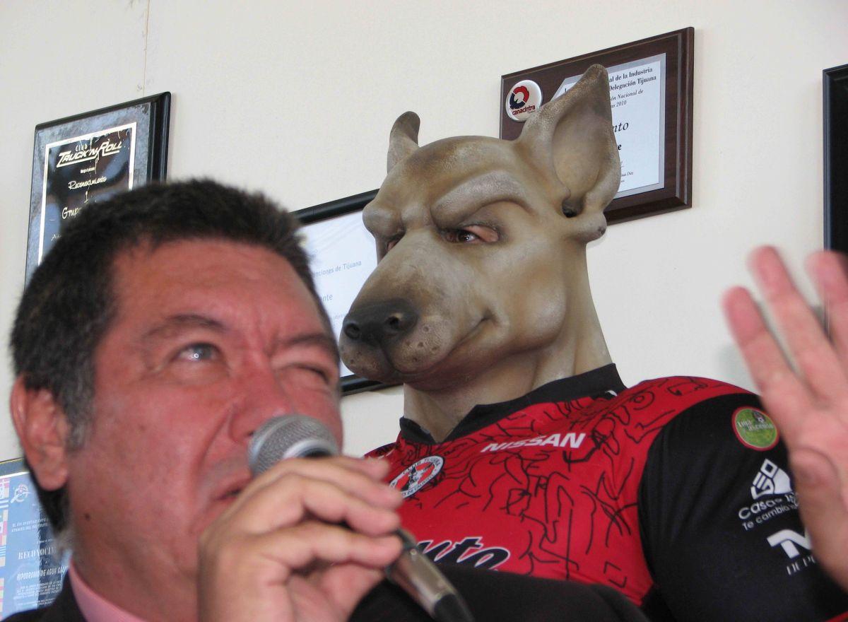 Hegemonie absolută a unui miliardar! „Becali de Tijuana” are 23 de copii și a cumpărat tot fotbalul mexican: „Femeia este animalul meu preferat”