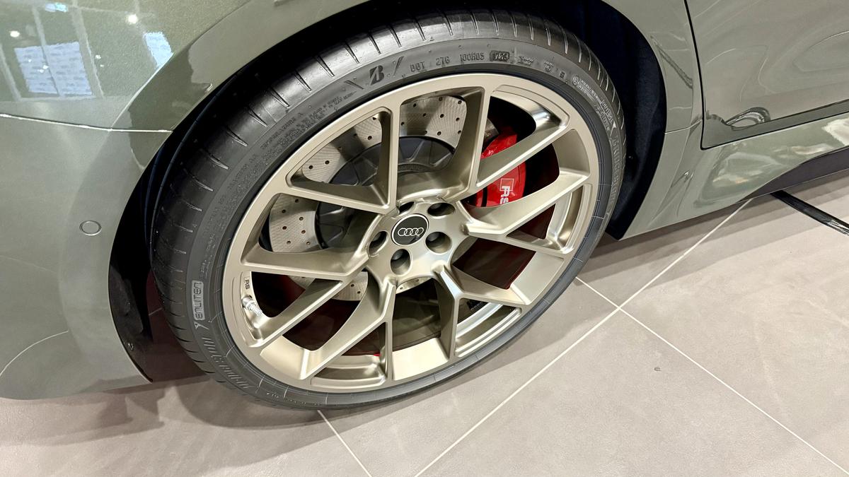 Vor să dea lovitura cu noul Audi RS 5 » Avem primele imagini cu modelul ajuns în secret în România!