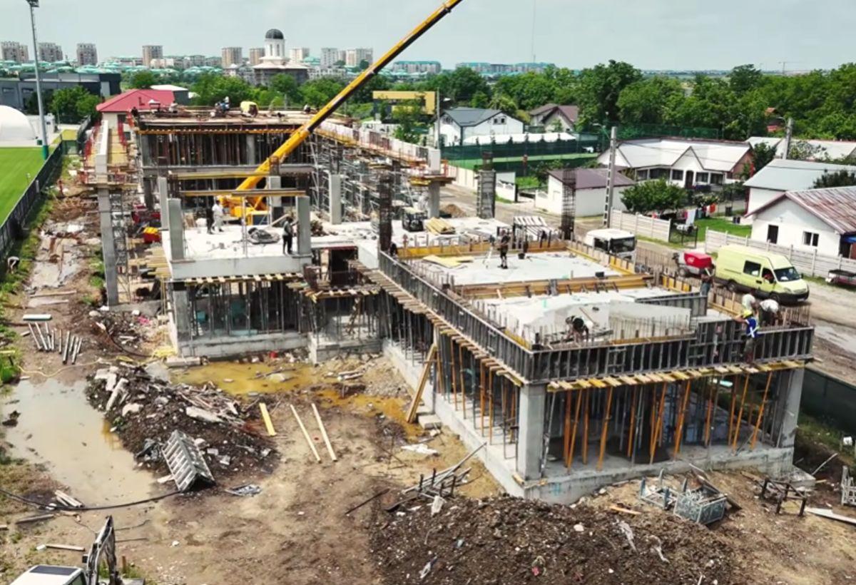 Imagini de la baza Rapidului din Ștefăneștii de Jos