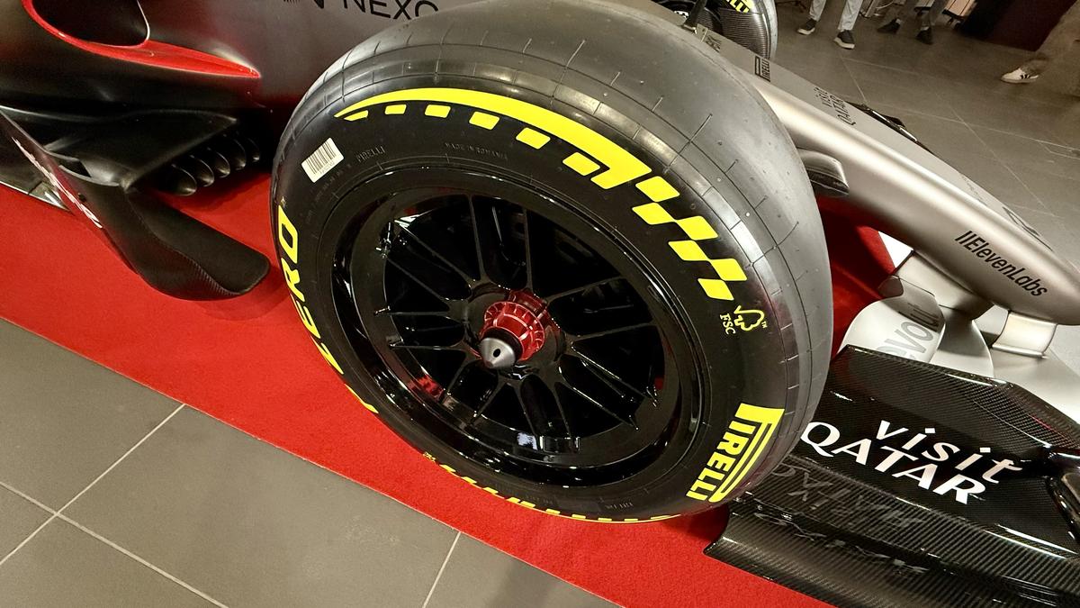 Monopostul Audi R26 de Formula 1 a fost adus la București » Unde poate fi văzută mașina constructorului german