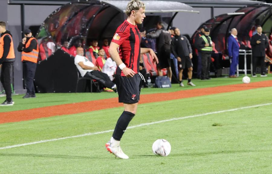 William Baeten, pus pe liber înainte să se încheie sezonul din Albania // foto: Facebook Flamurtari F.C. Dezastru pentru fostul erou al lui FCSB » Echipa a retrogradat, el e șomer de 6 luni!