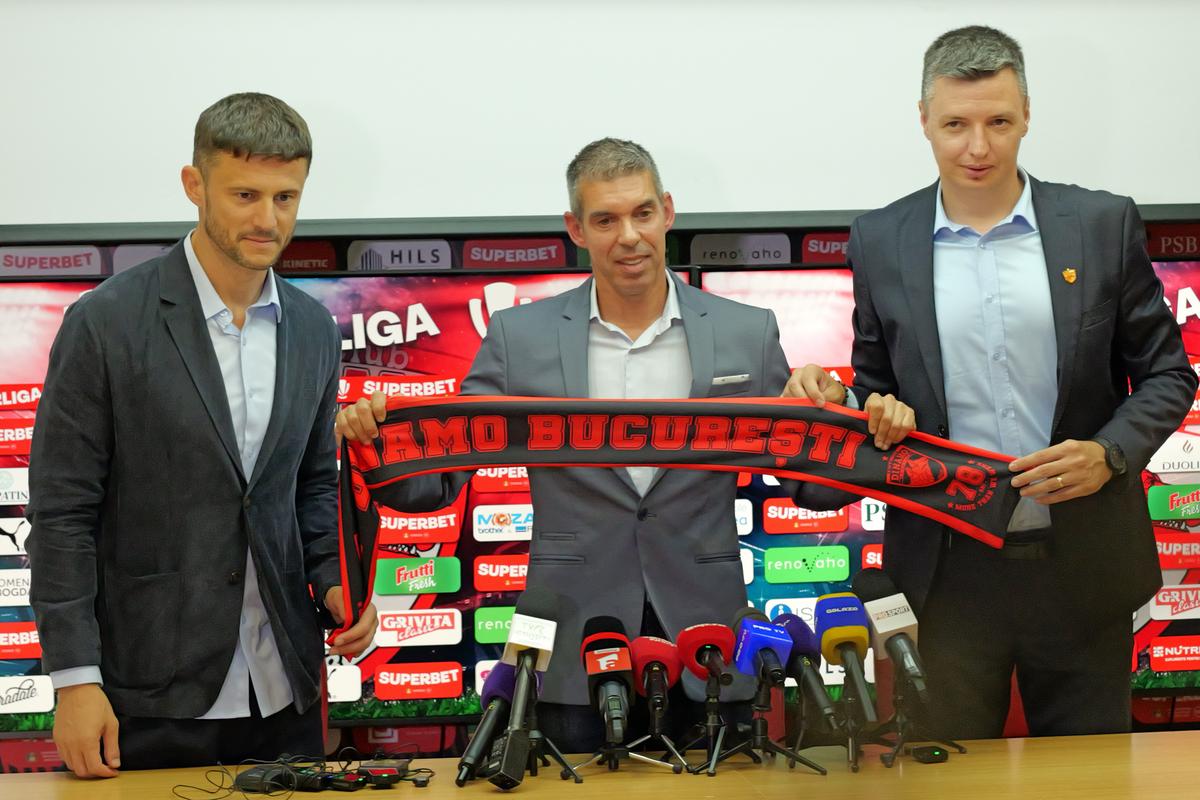 Ce nu s-a văzut la TV la prezentarea lui Nuno Campos la Dinamo » Ce staff va avea lusitanul și cine l-a însoțit în sala de conferințe