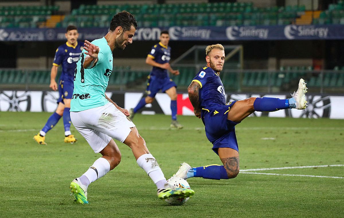 Un star din Serie A prins băut la volan! Permis reținut și amendă usturătoare din partea clubului