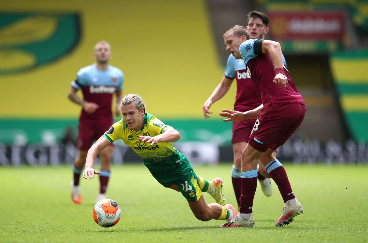 PREMIER LEAGUE. Norwich, formația care l-a vrut pe Man, e prima retrogradată din Anglia! Meciul carierei pentru un englez