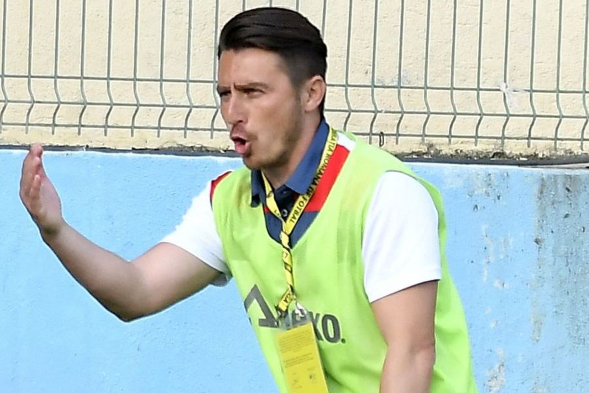 VIITORUL - CLINCENI 5-0. Ilie Poenaru și-a distrus jucătorii: „Bă, jucați! Nu accept așa ceva! Suntem retrogradați”