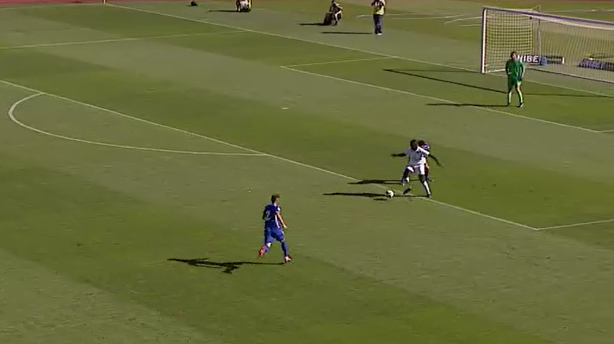 HERMANNSTADT - VOLUNTARI. FOTO Fază controversată la Sibiu: gazdele au sărbătorit golul, dar scorul a rămas 0-0