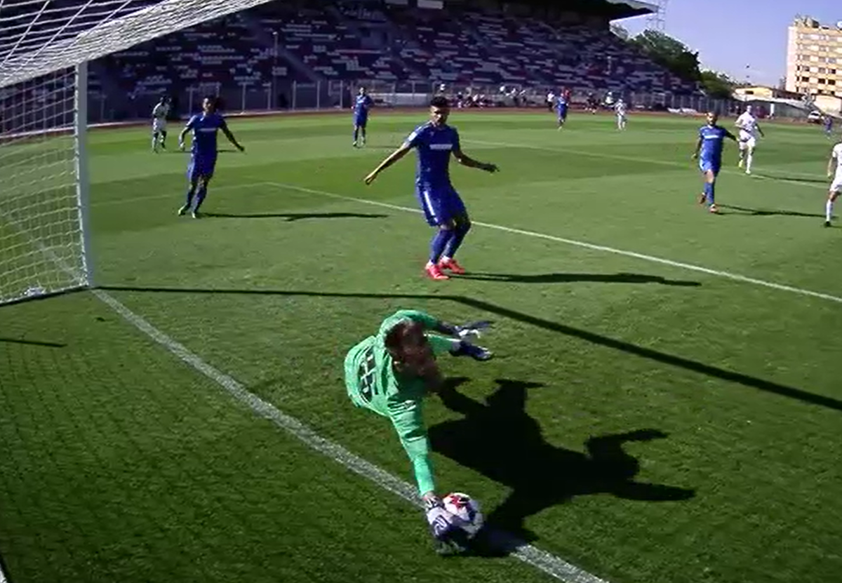 HERMANNSTADT - VOLUNTARI. FOTO Fază controversată la Sibiu: gazdele au sărbătorit golul, dar scorul a rămas 0-0
