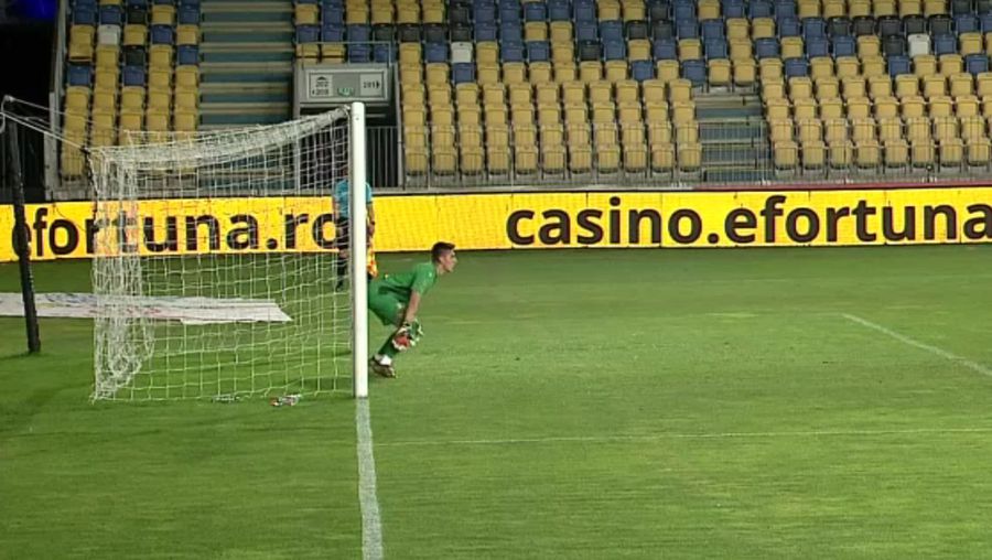 PETROLUL - RAPID 0-0. VIDEO+FOTO Formația lui Alexa rezistă EROIC la Ploiești, la finalul unui adevărat thriller