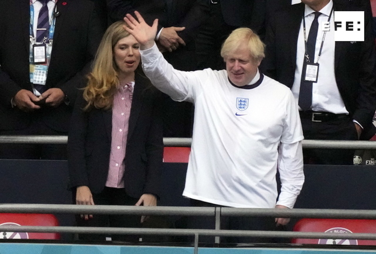 Notă discordantă pe Wembley + controversă cu președintele FIFA » A fost și Răzvan Burleanu în tribune