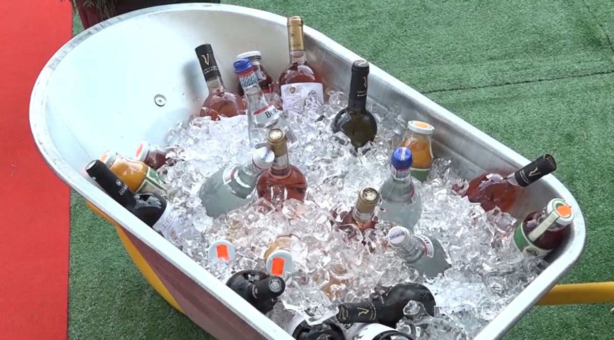 Adrian Mutu, petrecere inedită la Mamaia