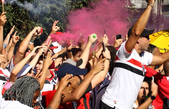 O femeie de 23 de ani a fost ucisă în bătăia dintre suporterii lui Palmeiras și Flamengo, de la Sao Paulo!