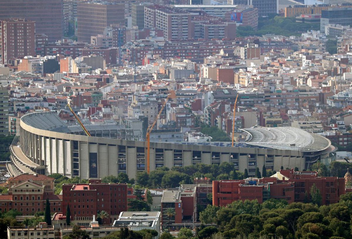 Demolarea Stadionului Camp Nou